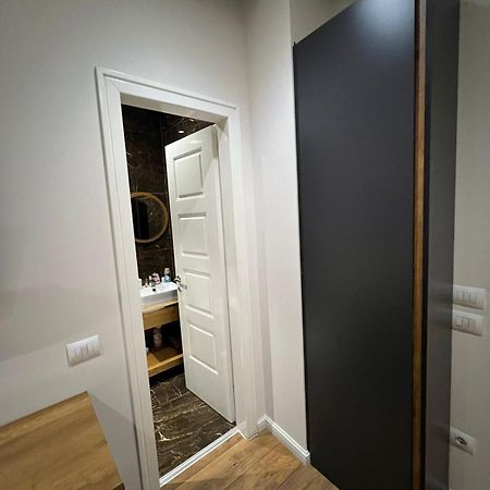 Urban Room 5 Тирана Екстер'єр фото