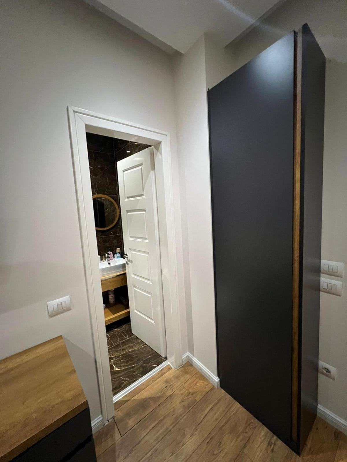Urban Room 5 Тирана Екстер'єр фото