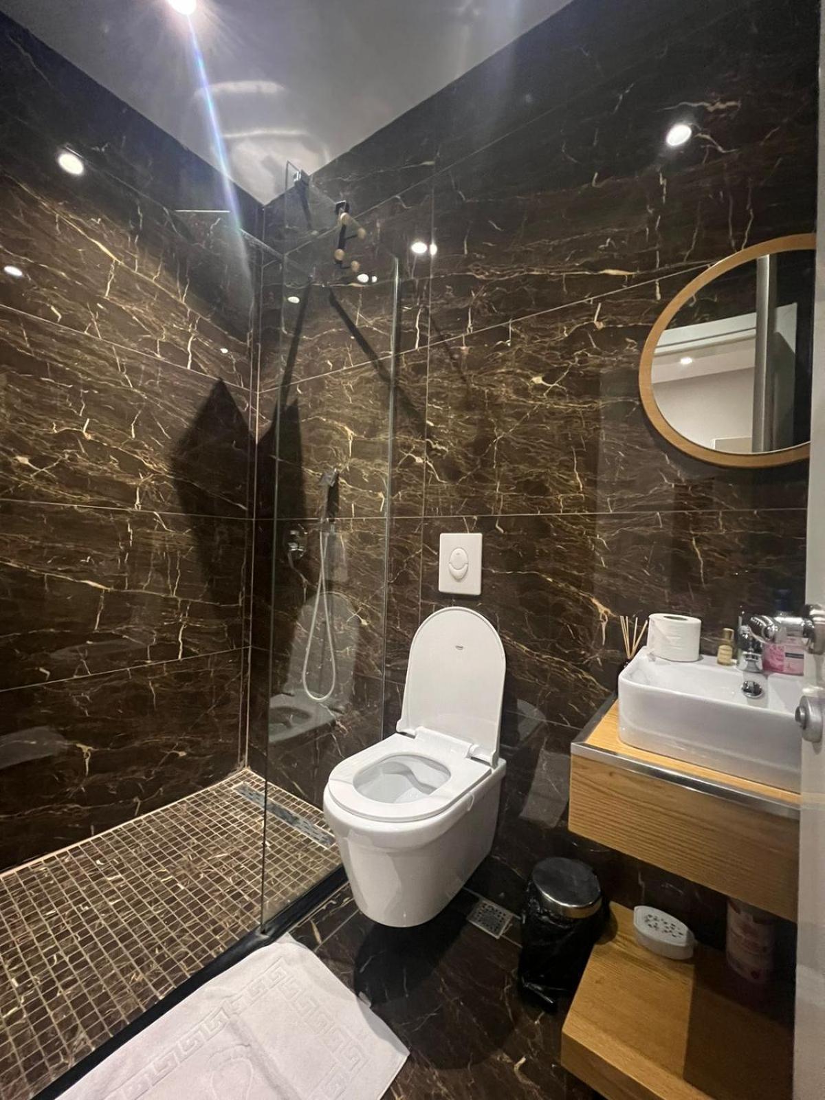 Urban Room 5 Тирана Екстер'єр фото
